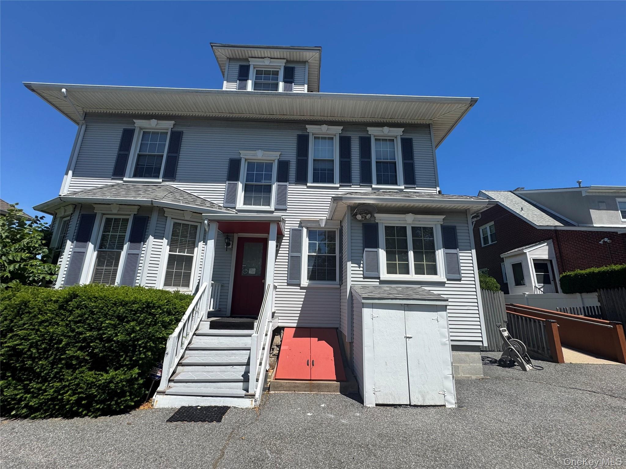 Commercial Lease in Rye Town 3