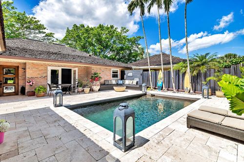 2107 Wightman Dr, Wellington, FL, 33414-5885 | Card Image