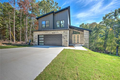 11 Skelmorlie Ln, Bella Vista, AR, 72715-5610 | Card Image