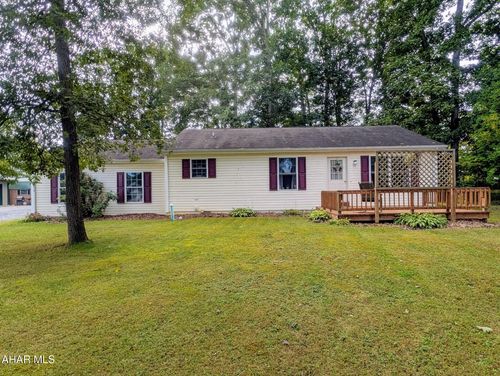 5218 Forest Ave, Bedford, PA, 15522-6603 | Card Image