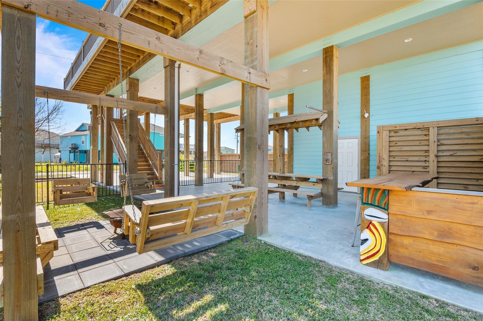 Residential in Crystal Beach 2