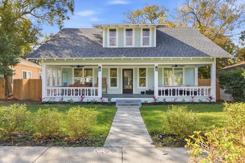 418 E Orange St, Tarpon Springs, FL, 34689-4353 | Card Image