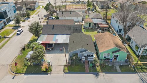 1414 Moody St, Houston, TX, 77009-2243 | Card Image