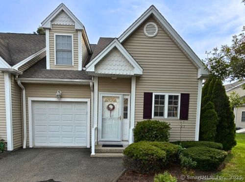 unit-9-1-511 Elm St, North Haven, CT, 06473-3270 | Card Image