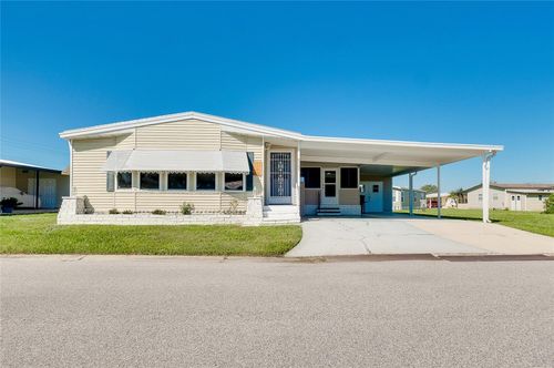 8905 34th Avenue E, PALMETTO, FL, 34221 | Card Image