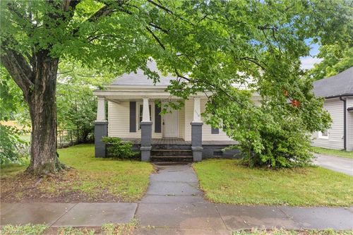 1116 Adams St, High Point, NC, 27262-6903 | Card Image