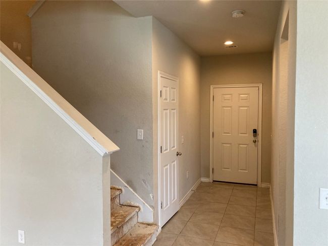 11017 Zoeller Dr, House other with 4 bedrooms, 3 bathrooms and 5 parking in Austin TX | Image 7