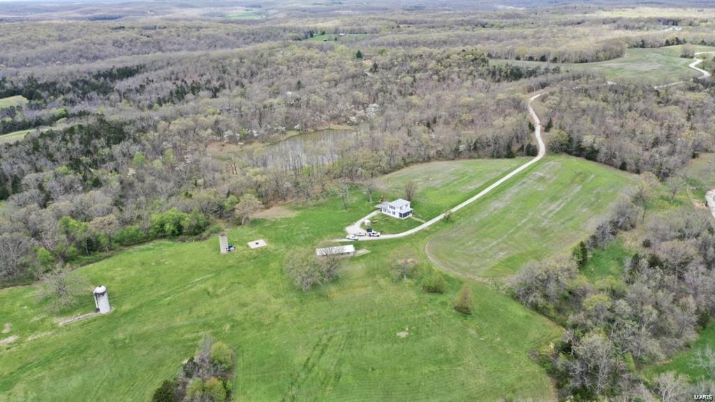 Bird Song Ln, Saint Clair, MO 63077