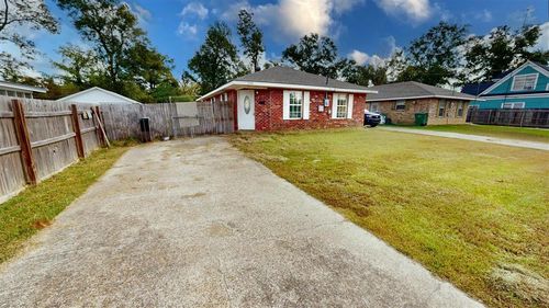 308 Coffee St, Dequincy, LA, 70633-3808 | Card Image