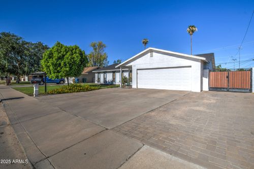658 N Hosick Cir, Mesa, AZ, 85201-4835 | Card Image