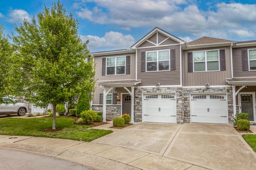 424 Laredo Ct, Lexington, KY, 40517-2109 | Card Image