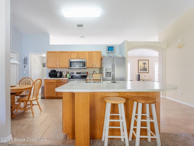 Kitchen | Image 10