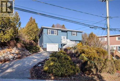 175 Highland Rd, Saint John, NB, E2K1P8 | Card Image