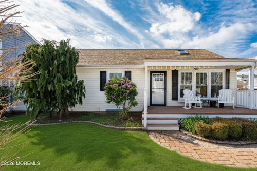 1846 Riviera Pkwy, Point Pleasant Boro, NJ, 08742-5246 | Card Image