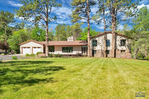 125 S Berry Pine Rd, Rapid City, SD, 57702 | Card Image