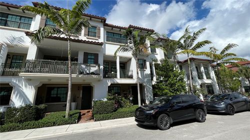 11618 Sw 13th Ct, Pembroke Pines, FL, 33025-4839 | Card Image