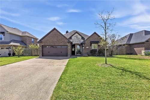 2129 Chestnut Oak Cir, College Station, TX, 77845-4169 | Card Image