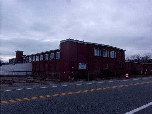 299 Church St, Wood River Junction, RI, 02894-1124 | Card Image