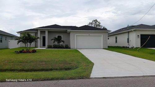 161 Antilla Dr, Rotonda West, FL, 33947-3812 | Card Image
