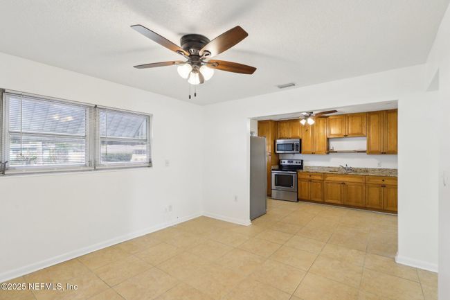 340 Sailfish Dr E, House other with 3 bedrooms, 2 bathrooms and null parking in ATLANTIC BEACH FL | Image 7