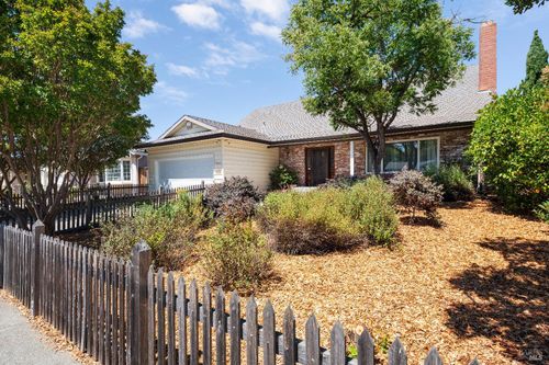 1645 Lauren Drive, Petaluma, CA, 94954 | Card Image