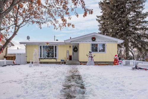2 Grand Park Cres, Camrose, AB, T4V2K4 | Card Image