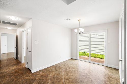 10321 Bridgeland Ln, Houston, TX, 77041-8819 | Card Image