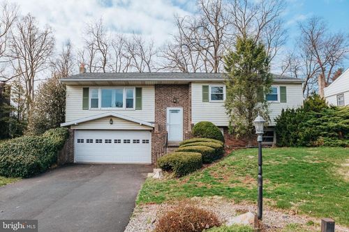 76 Scenic Dr, DENVER, PA, 17517-9130 | Card Image