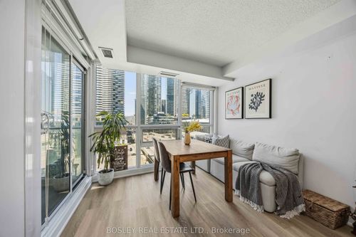 1001-18 Harbour St, Toronto, ON, M5J2Z6 | Card Image