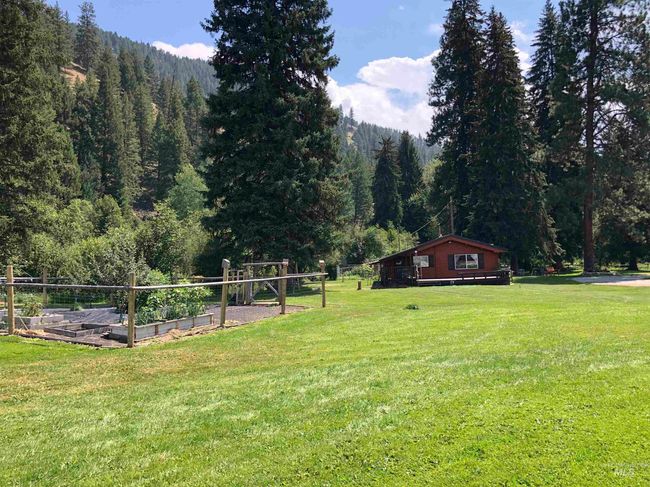 3127 Highway 93 N, House other with 2 bedrooms, 1 bathrooms and 2 parking in Gibbonsville ID | Image 22
