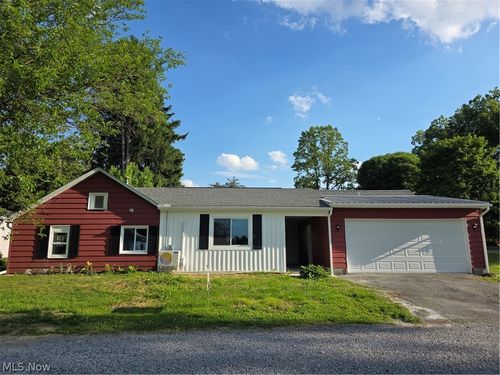 446 N Middle St, Columbiana, OH, 44408-1049 | Card Image