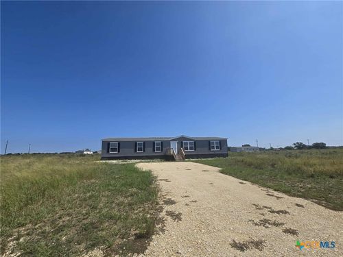 200 Beckham Dr, Dale, TX, 78616-2261 | Card Image