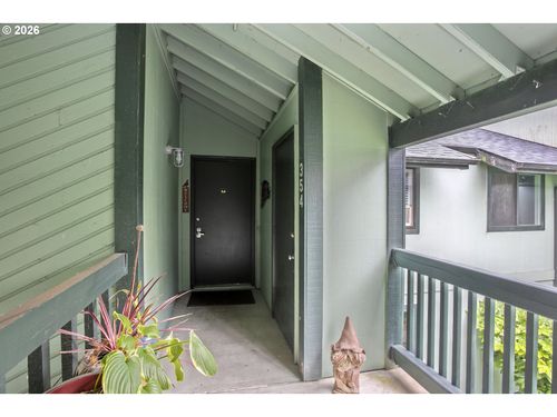 354 Ne Skipanon Dr, Warrenton, OR, 97146 | Card Image