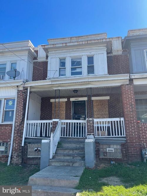 1037 Mcdowell Ave, CHESTER, PA, 19013-6321 | Card Image