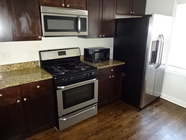 APT-3W - 6433 N Damen Ave, Condo with 2 bedrooms, 2 bathrooms and null parking in CHICAGO IL | Image 4