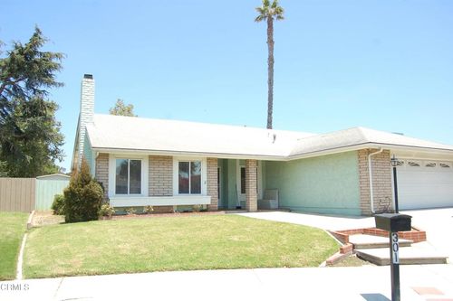 301 Geranium Pl, Oxnard, CA, 93036-2356 | Card Image
