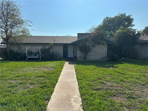 212 Broadway Blvd, Portland, TX, 78374-1308 | Card Image