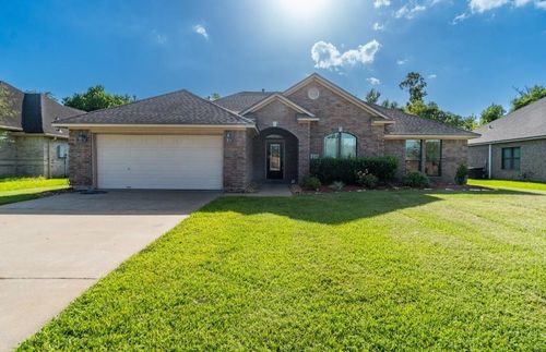 1028 Cardinal Dr, Richwood, TX, 77566-4758 | Card Image