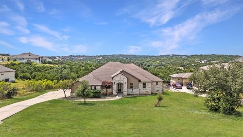 1075 Bluff Woods Dr, Driftwood, TX, 78619-2101 | Card Image