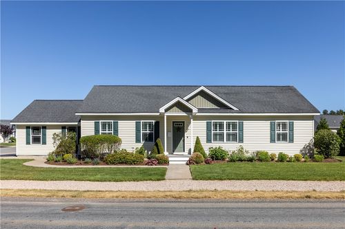 228 Chickadee Ln, South Kingstown, RI, 02879-7427 | Card Image