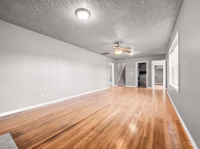 3500 W Overland Rd, Home with 5 bedrooms, 3 bathrooms and 5 parking in Boise ID | Image 5