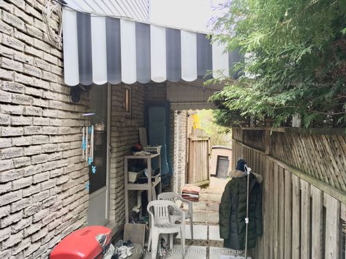 bsmt-29 W Borough St, Thornhill, ON, L3T4V6 | Card Image