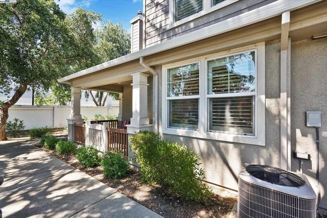UNIT-4 - 26 Bellington Cmn, Condo with 3 bedrooms, 3 bathrooms and 2 parking in Livermore CA | Image 7