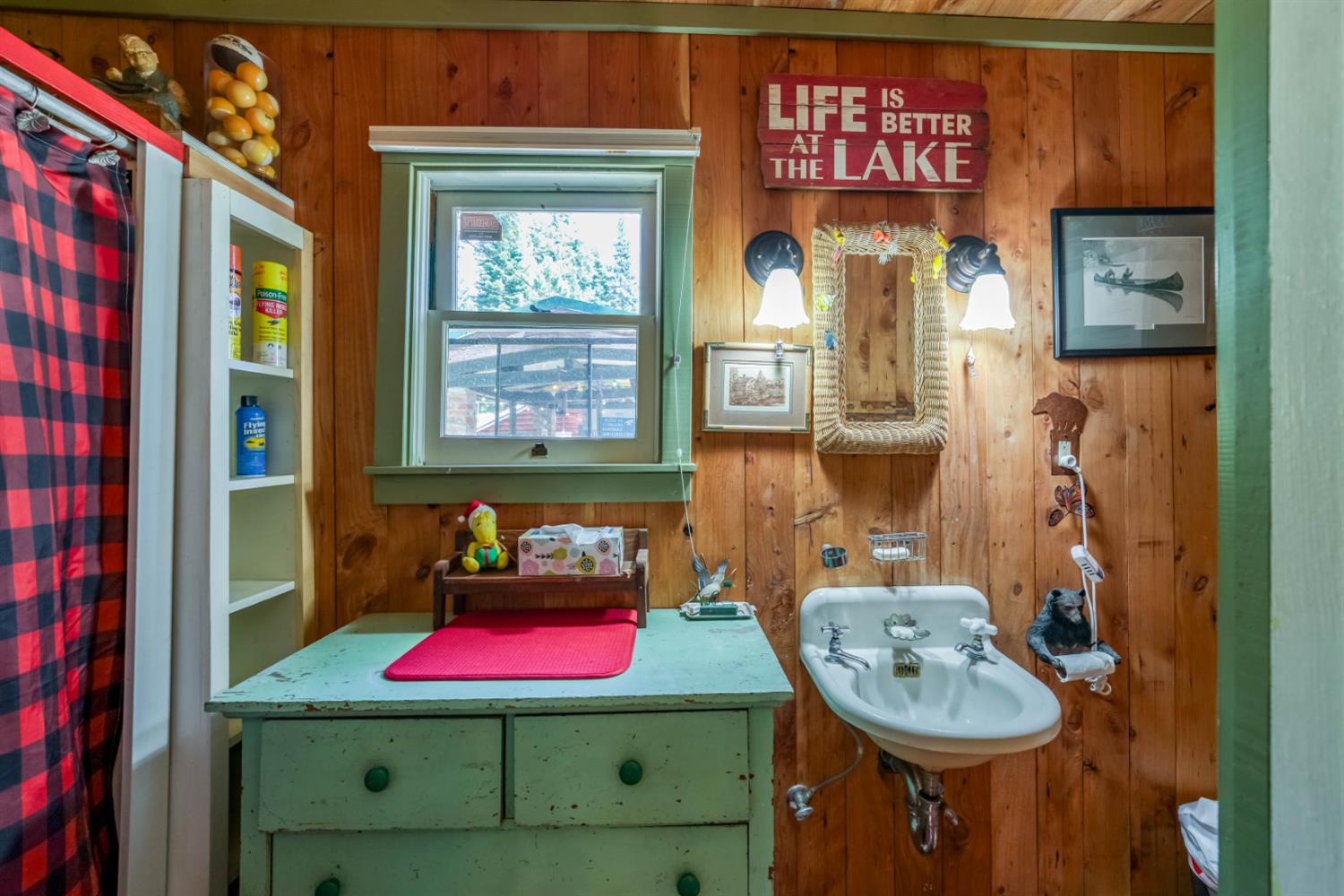 Residential in Lakeshore 5