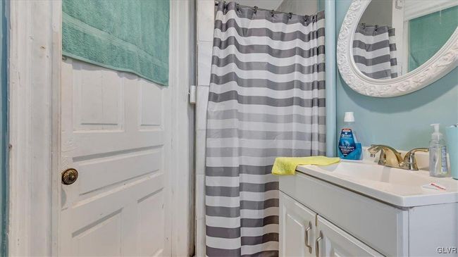 201 N 4 Th St, Condo with 6 bedrooms, 6 bathrooms and null parking in Allentown PA | Image 53