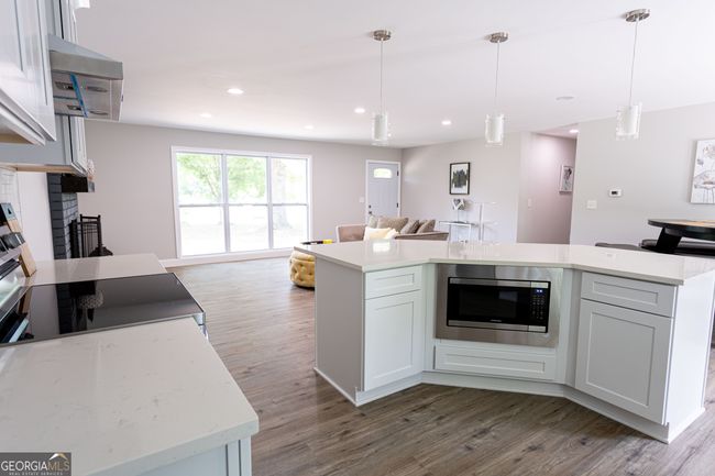 1073 We King Rd, House other with 3 bedrooms, 3 bathrooms and 3 parking in Commerce GA | Image 54