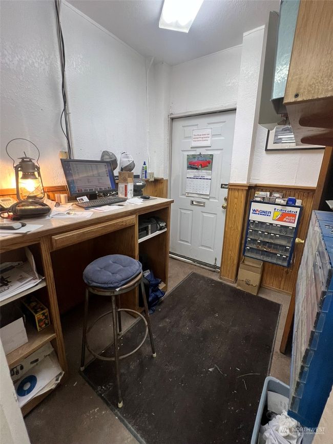 117 S Lincoln St, Home with 0 bedrooms, 0 bathrooms and null parking in Twisp WA | Image 17