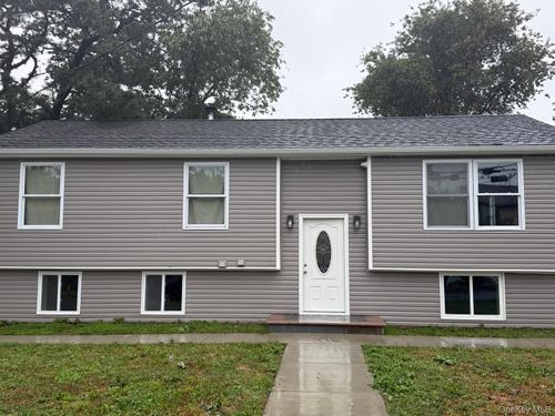 58 S 25th St, Wyandanch, NY, 11798-2901 | Card Image