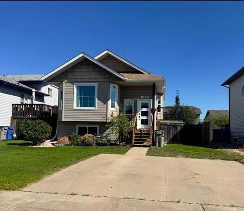 13029 90 St, Grande Prairie, AB, T8X0A9 | Card Image