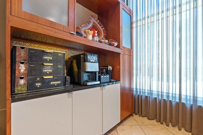Coffee bar in Resident Lobby. | Image 35